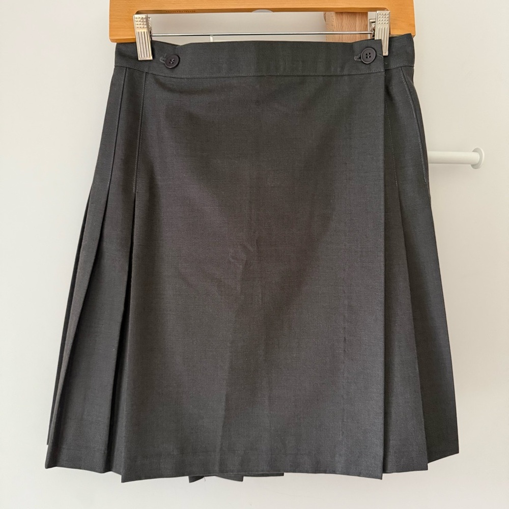 American Apparel Pleated Skirt